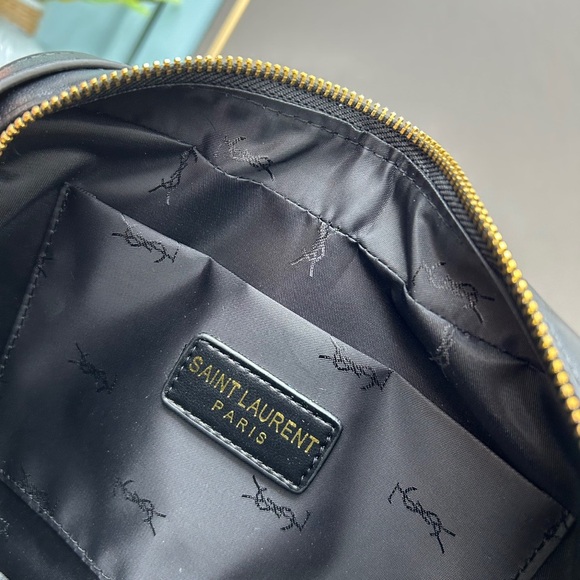 ✨ YSL Black Lou Camera Bag - Picture 9 of 9